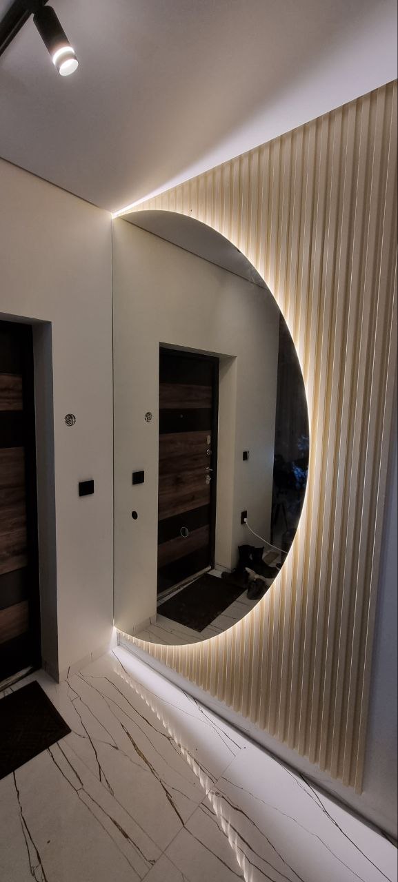 дзеркало з підсвіткою в ужгороді