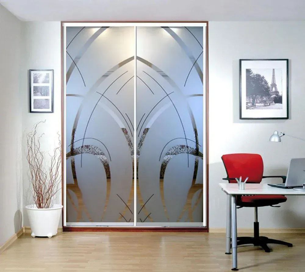 скло з піскоструєм в ужгороді