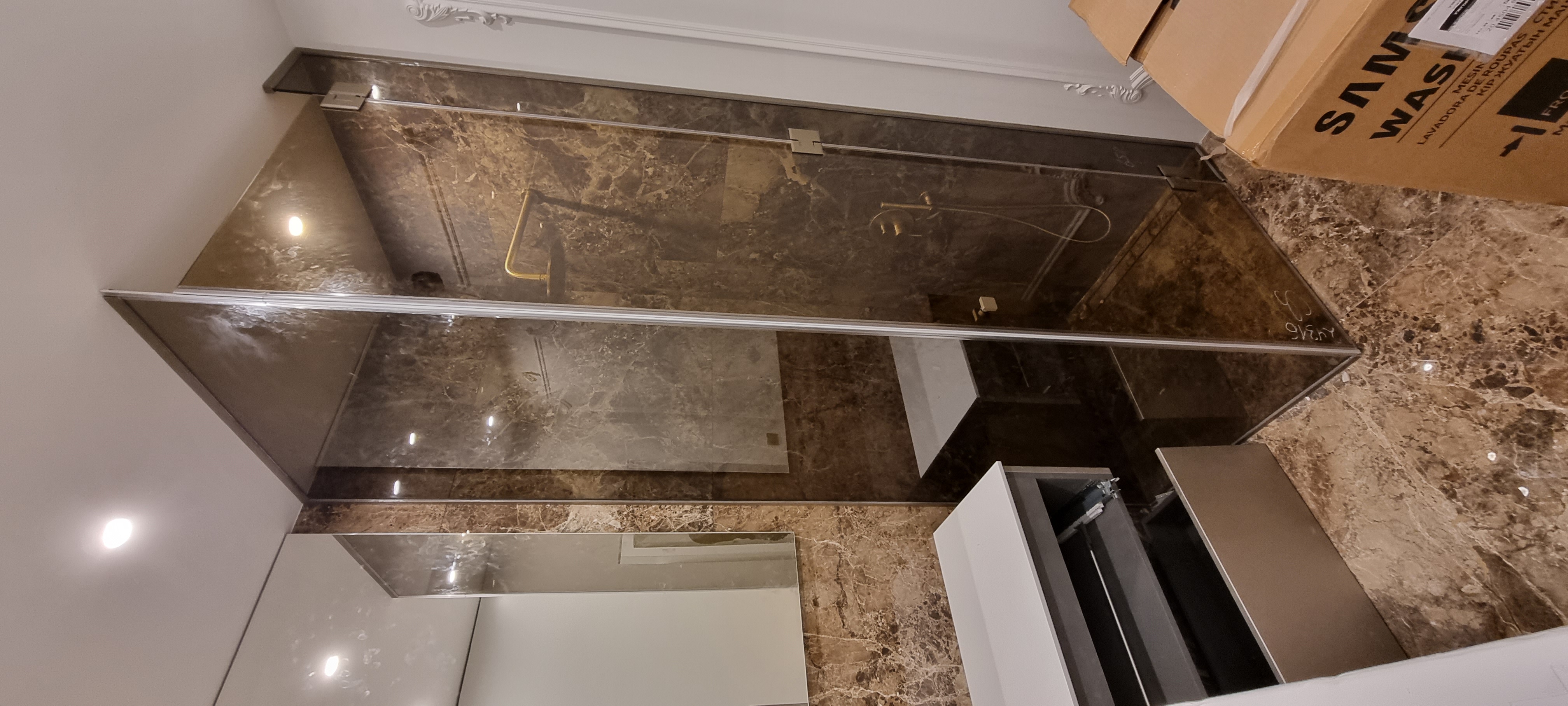 душові кабіни в ужгороді